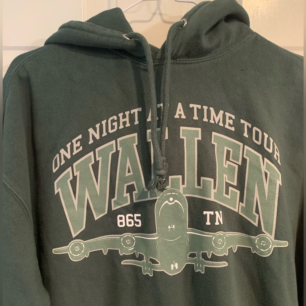 Morgan Wallen One Night At A Time Green Fleece Hoodie Pullover Size M - Picture 3 of 6